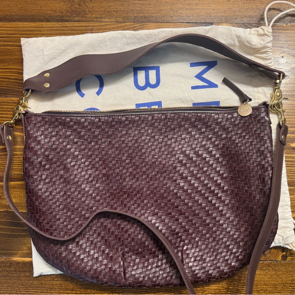 Clare V Moyen Messenger Plum Woven